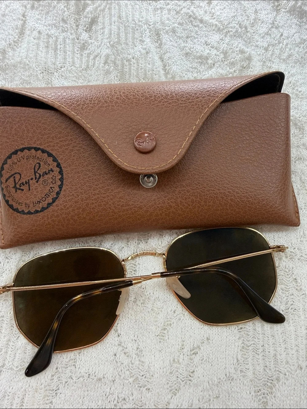 Ray-Ban Men’s Gold Frame Brown Lens Aviator Sunglasses - Classic Metal